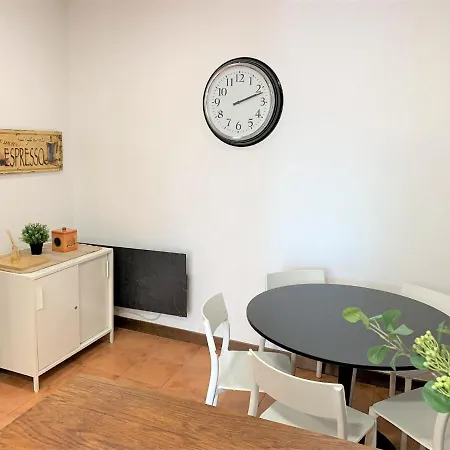 Alola Cimadevilla 아파트