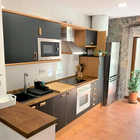 Alola Cimadevilla 아파트